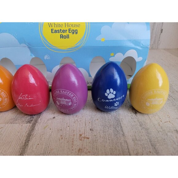 White house Easter egg roll rainbow Wooden set collectible - Picture 3 of 6